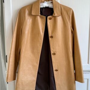 Beautiful COACH genuine leather car coat in classic camel / cognac ~ Size XS